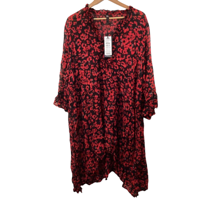 BNWT Taking Shape  Black  / Red  Floral Dress Size 22 