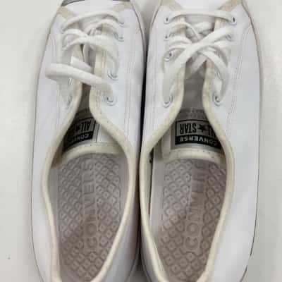 Converse Womens Size 5 White Sneakers 