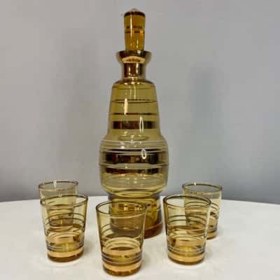 Vintage Spirit Decanter & shot glasses Amber & Gold