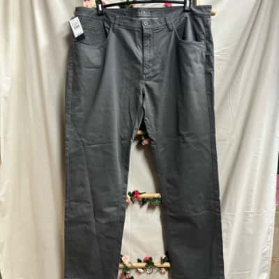 Mens Gazman Stretch Bedford Cord Pants Size 42 RRP $89.95