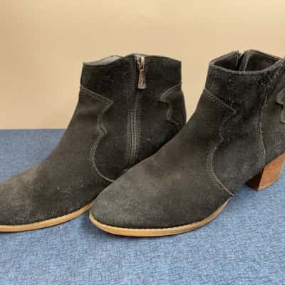 Hush Puppies Womens Boots Size 10 Black  
