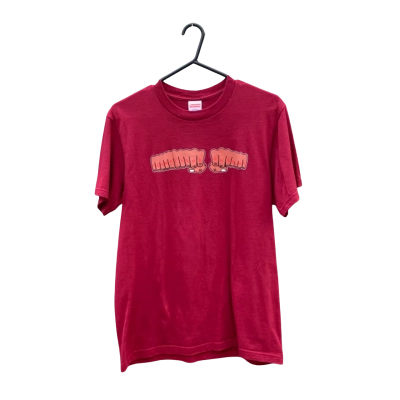 Mens Supreme Size S Short Sleeve T-shirt Red 
