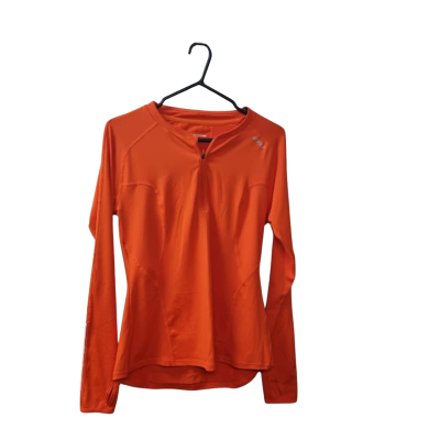 2XU Women's Size L Long Sleeve Activewear Top in Orange 