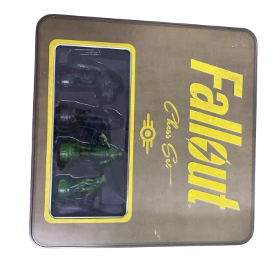2017. ‘USAopoly’ Fallout Holographic chess set in box. 