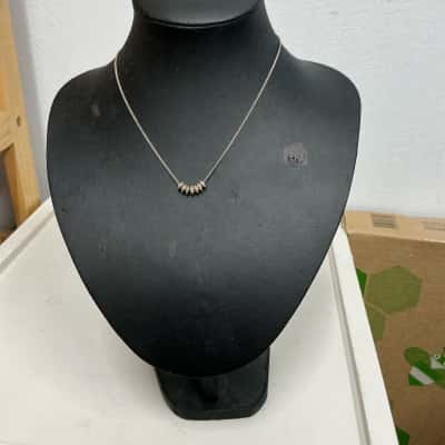  Womens Stirling Silver Necklace with 7 lucky rings 