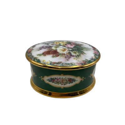 Lena Liu “Remembrance” Floral Cameos Porcelain Music Box (1997) – Ardleigh Elliott – Plays “Memory”                  (Brica )