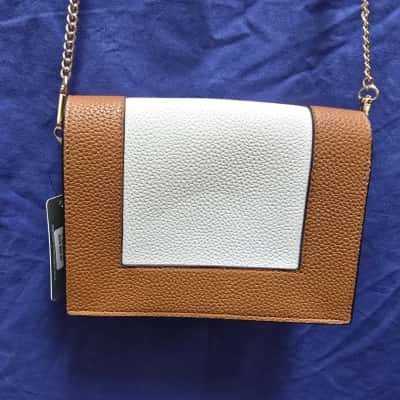 Tony Bianco Womens Cross Body Bag Beige / Brown 