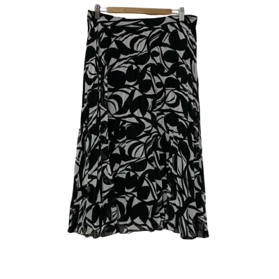 Jacqui-E Womens  Size 12 Midi Skirt / Pleated Skirt Black  / Pattern / White 