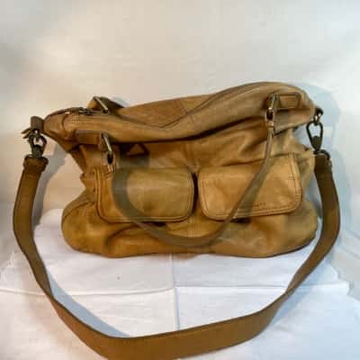 SPORTSCRAFT LEATHER SOFT HANDBAG CREAM TAN COLOUR