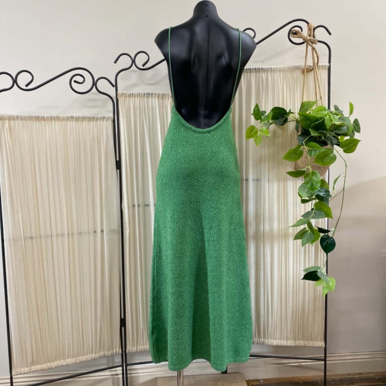 Showpo Women's Size 14 Yurika Knit Open Back Midi Dress Green - New With  Tags(s)