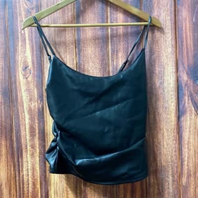 White Fox Womens  Size L Black Top New