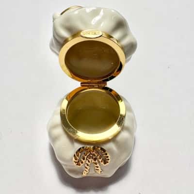 Mikasa Fine Porcelain Hinged Trinket Box