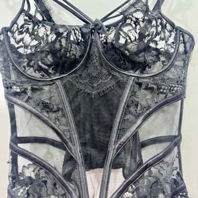 Honey Birdette Black Lace Bustier Size 12 DD 