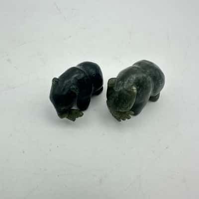 2 x Jade Bear Miniature Figurines