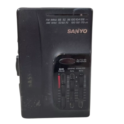 Sanyo BassXpander Portable Cassette Player & AM/FM Radio, Model No MGR-905(K), Black, No Headphones, Tested & Working, Batteries not Included