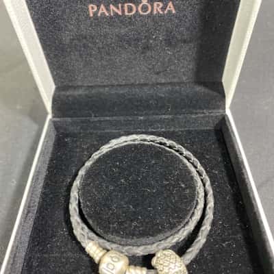 Pandora Unisex double band with charm 