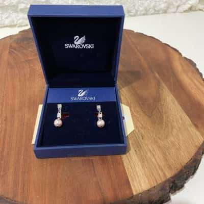 Swarovski Women's Earrings Pearl / Pink  / Silver - Clip on