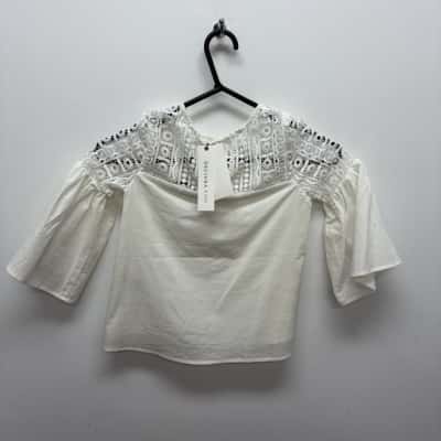 Decjuba Kids  Size 6 Tops  with lace  Beige 