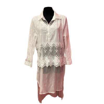 Boho Bird Womens  Size 16 White Top with Sheer Tails