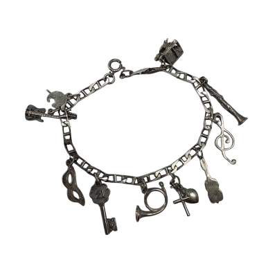 Vintage 925 Sterling Silver Charm Bracelet – Musical & 21st Birthday Charms #vintagejewellery #silverbracelet #musiclover