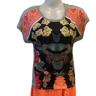 Desigual.   Colourful Rhinestone T- Shirt. Size XS 