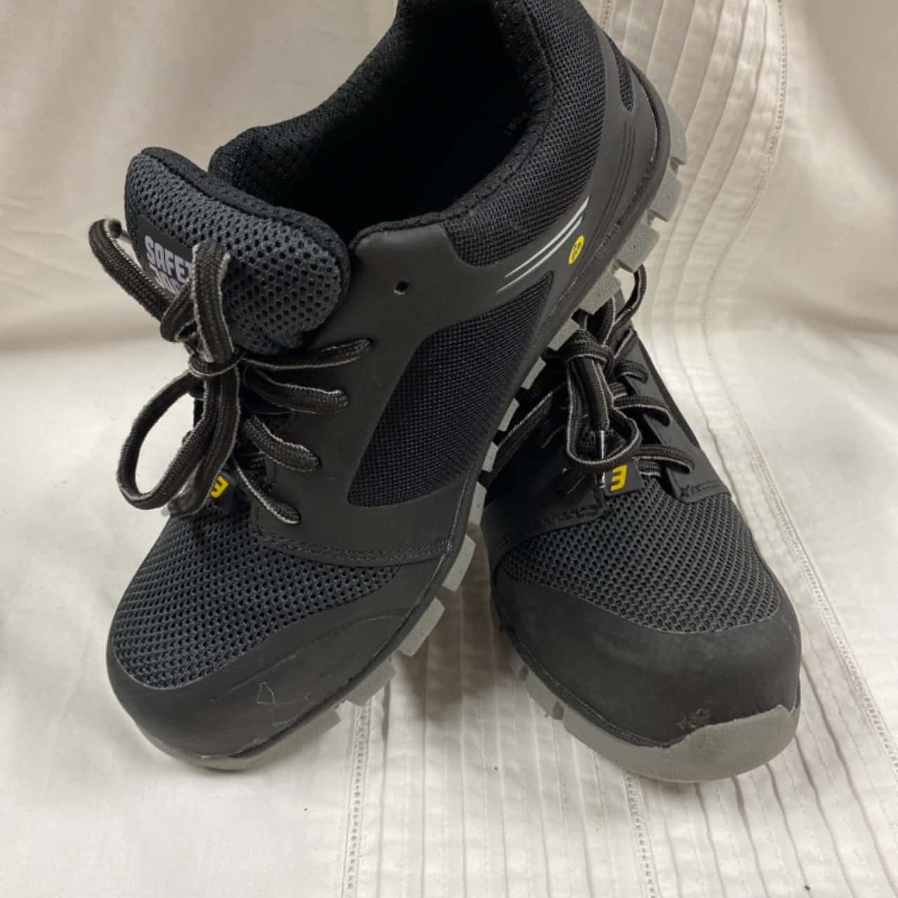 Other Mens Size 40 Black safety jogger works fresh air system sneakers