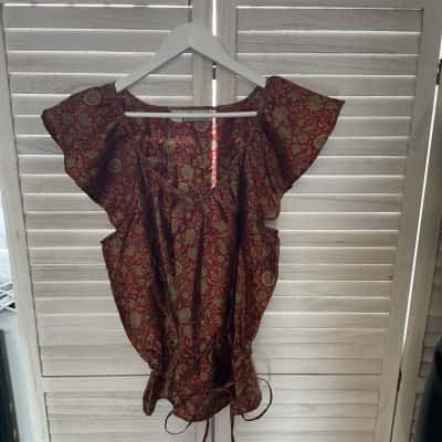 Peace Angel Womens  Size L Floral Top Green / Maroon 