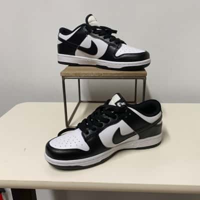 Nike Dunk Low Black White Panda Size US 7