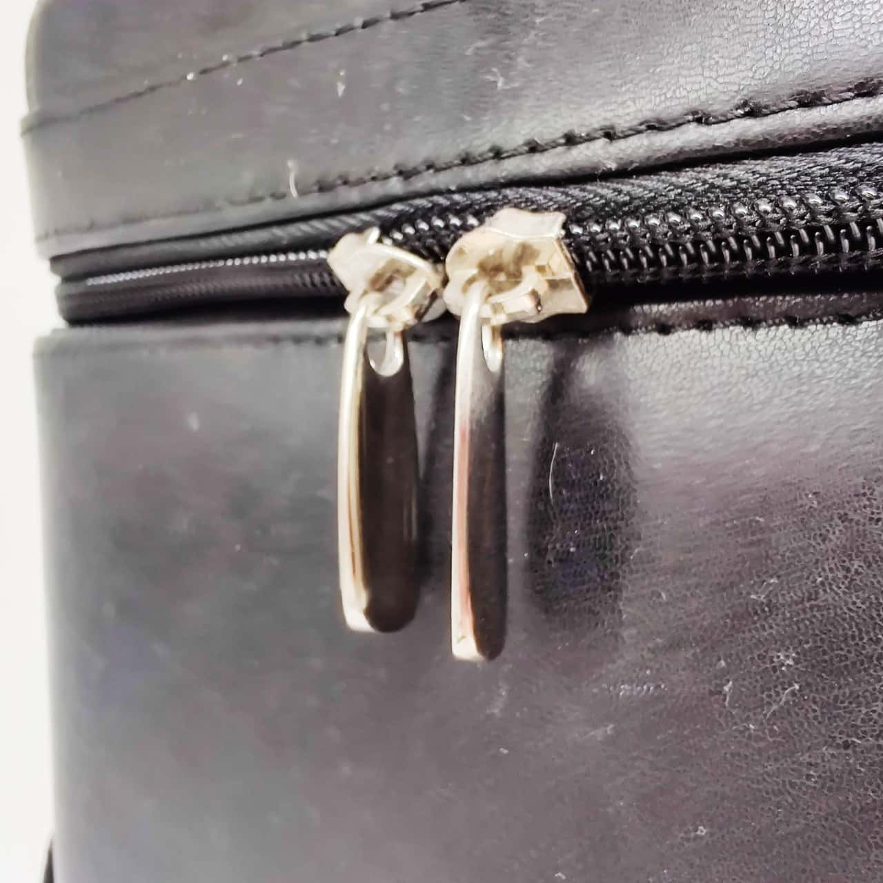 Genuine Bonded Leather Carry Case For 2 Bottles Of Wine Complete With