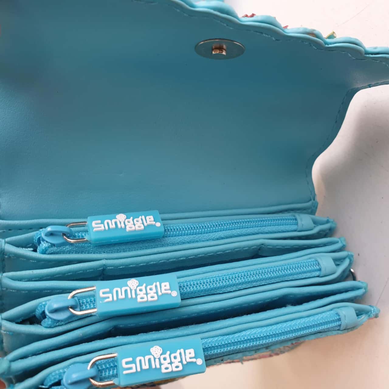 smiggle purse with strap
