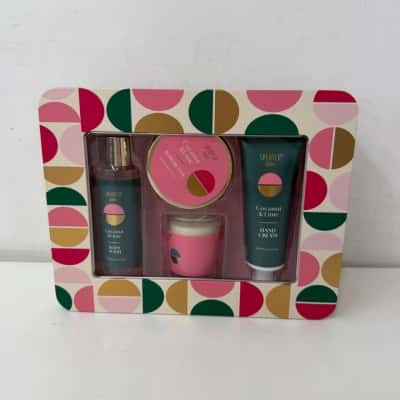 NEW - CLICK & COLLECT - Splotch Body Coconut & Lime Pamper Kit