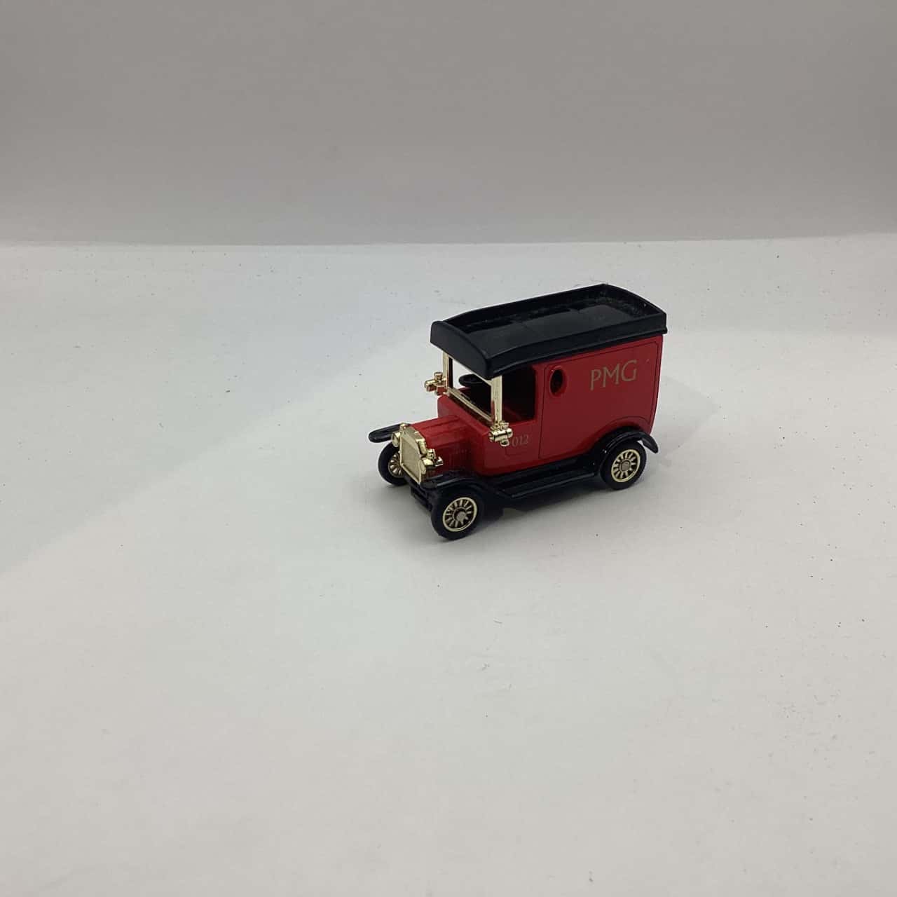 P.M.G. Postmaster General 012 Collectable(s)