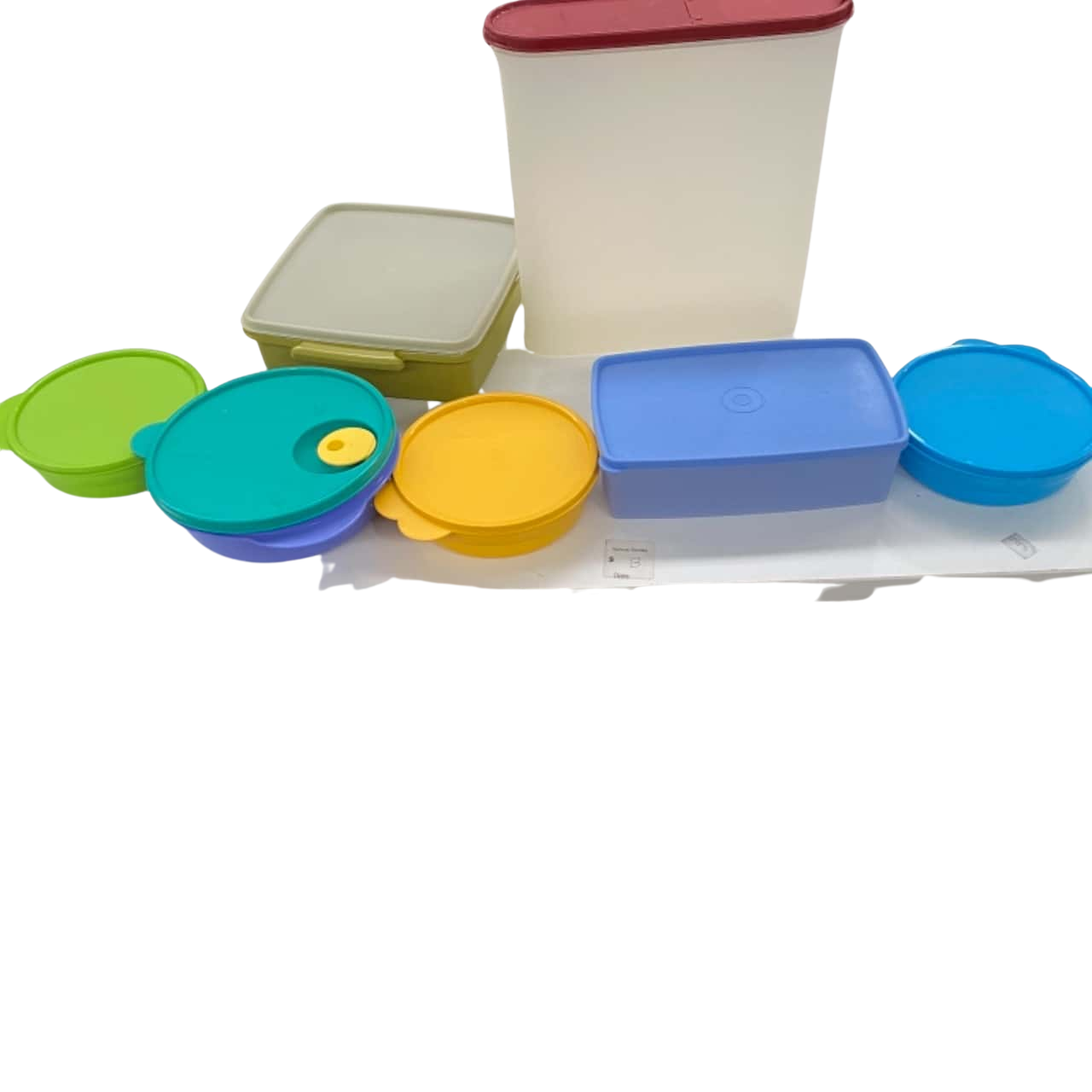 Tupperware Set NWOT (s)