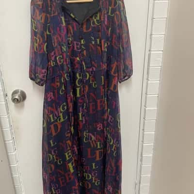   DolceandGabbana Euro 2 100%SILK FULLY LINED made in ITALY