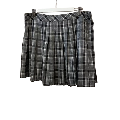 City Chic Womens  Size XS Pleated Skirt Black  / Checked / Grey / White 