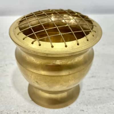 Vintage Brass Flower Bowl & seperate Flower Grid 