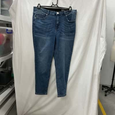 Beme Womens Size 16 Straight Leg Jeans Blue 