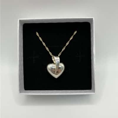  Womens Sterling Sliver Necklace / Pendant 