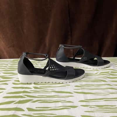 Taking Shape Kylie Lasercut Wedge Sandal, Size EU42