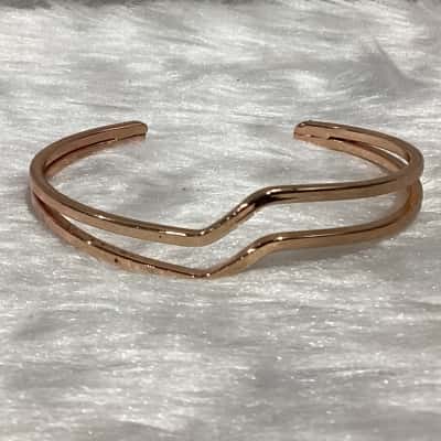  Women's Rose Gold Tone Bracelet 