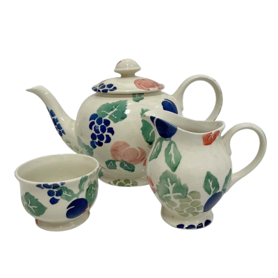 Royal Winton “Bordeaux” English Hand decorated Floral spongware