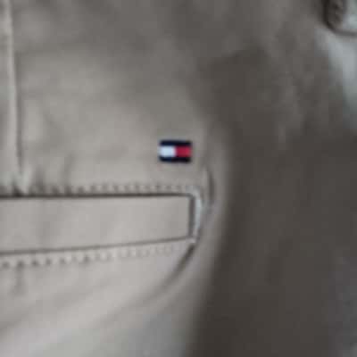 Tommy Hilfiger Mens  Size 38 Chinos Beige 