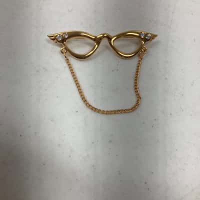 Avon Fashion Womens Glasses W/Chain Gold Tone Glasses 