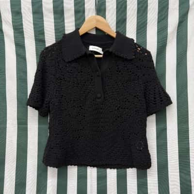 Lovaan Womens  Size M Short Sleeve Top Black  