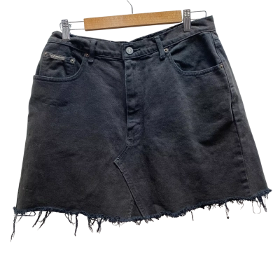 Calvin Klein Womens  Size 34 Black Denim Skirt 