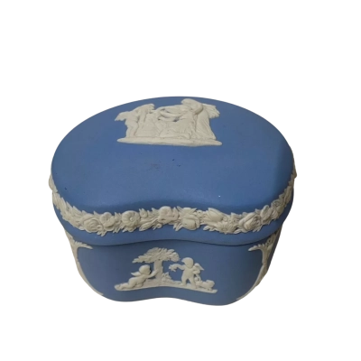 Vintage Wedgwood blue jasperware kidney-shaped trinket box