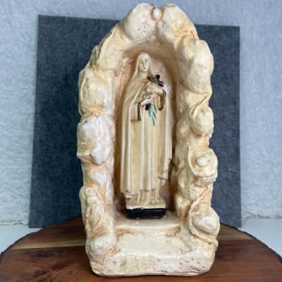 Saint Therese of Lisieux - Mid Century - Chalkware - Madonna