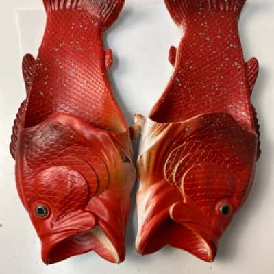Fish slides size 44/45 Orange 