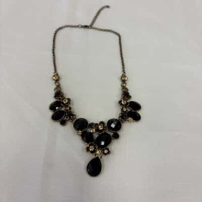  Women's Vintage Style Black and Gold Tone Statement Necklace 