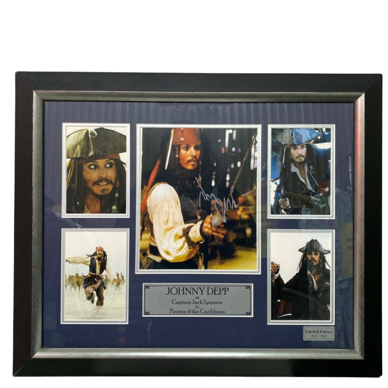 Johnny Depp as Jack Sparrow in Pirates of the Caribbean Memorabilia ...